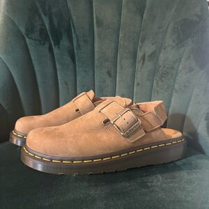 Dr. Martens Mule Clog tan brown Jorge II
